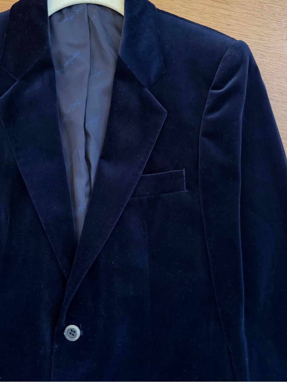 VTG 1970s Yves Saint Laurent DEADSTOCK navy velvet smoking jacket 37S - Picture 5 of 13